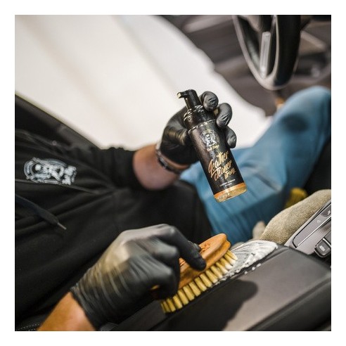 Detergente per Pelle Forte BadBoys Leather Cleaner Strong 500ml